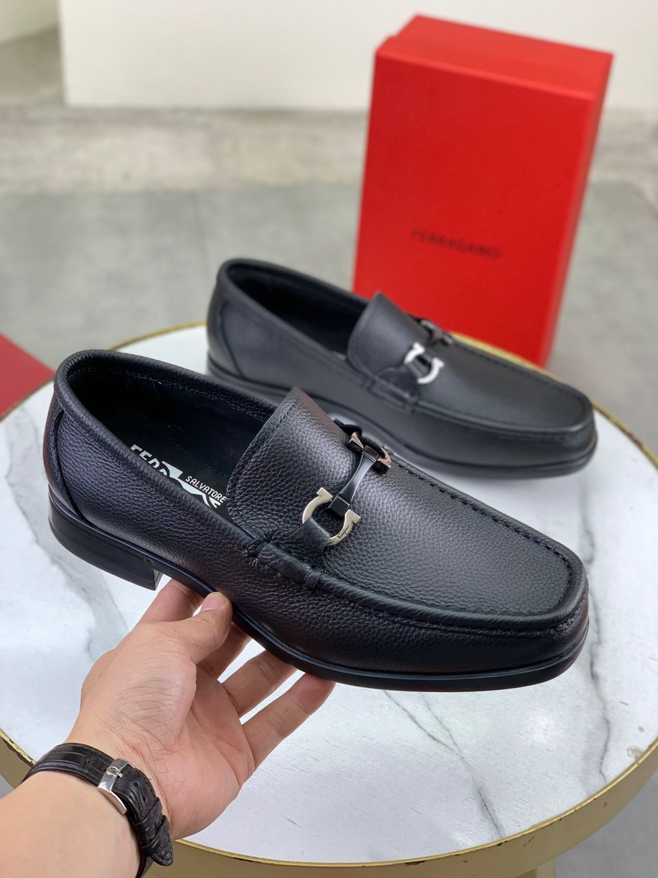 John【Salvatore Ferragamo】2380P Salvatore Ferragamo Black – Manfrim Store