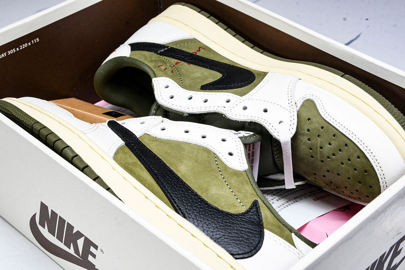 Jordan 1 Retro Low OG SP Travis Scott Medium Olive