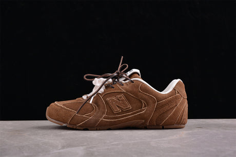 New Balance 530