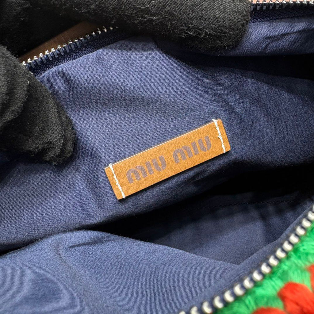 Miu Miu Mini Nécessaire Spirit em Crochê Multicolorido