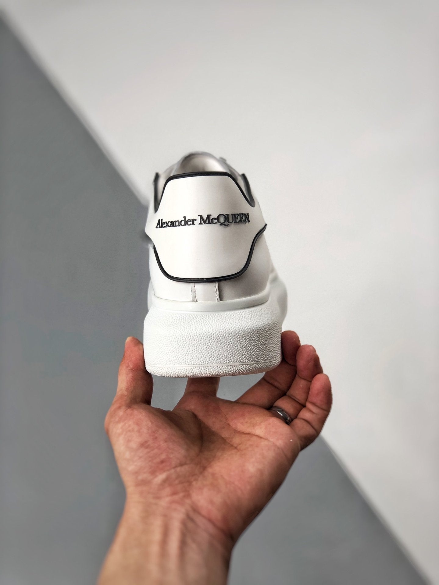 ALEXANDER MCQUEEN - Todos os produtos – Manfrim Store
