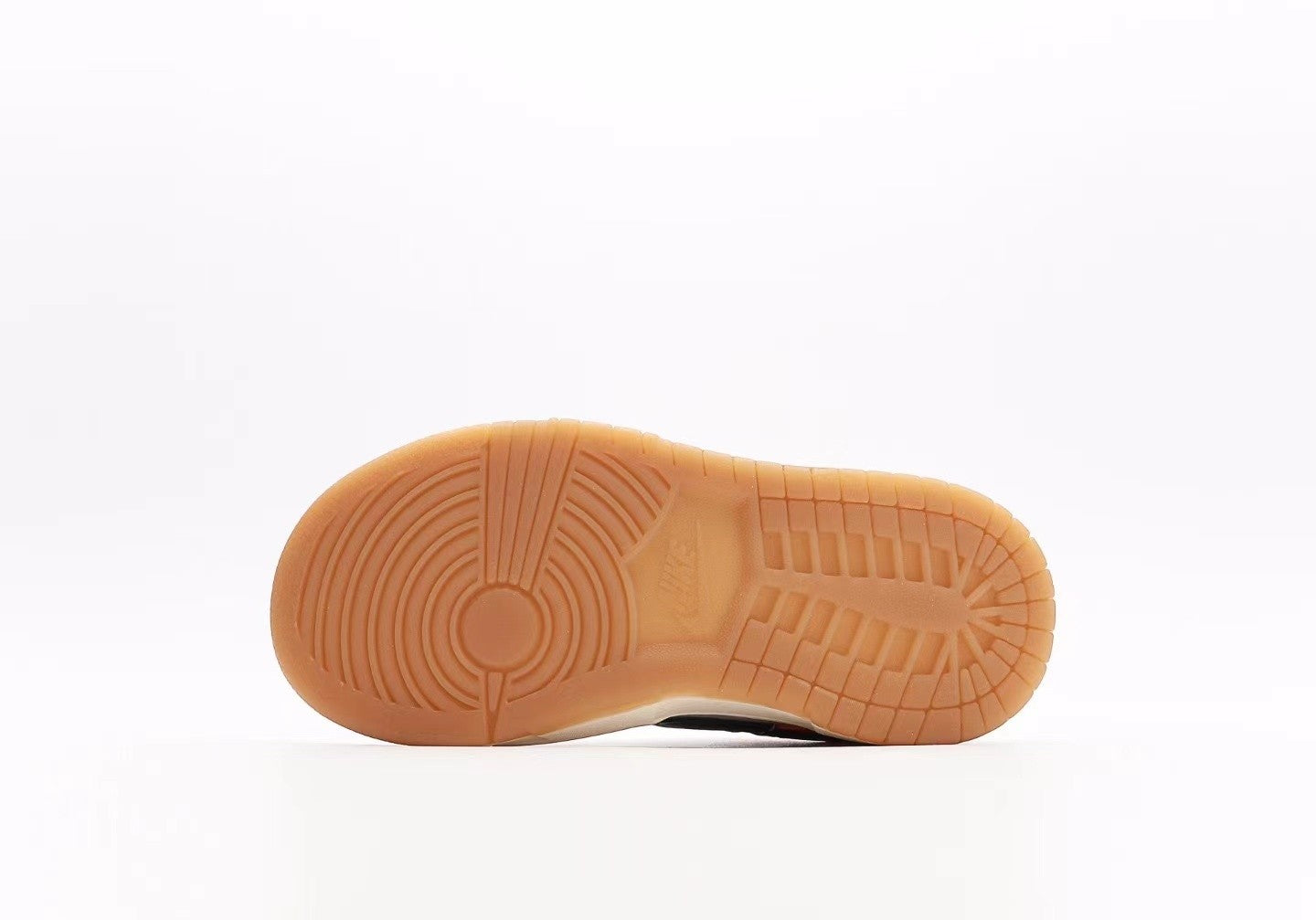 Nike SB Dunk Low Frame Skate Habibi Infantil