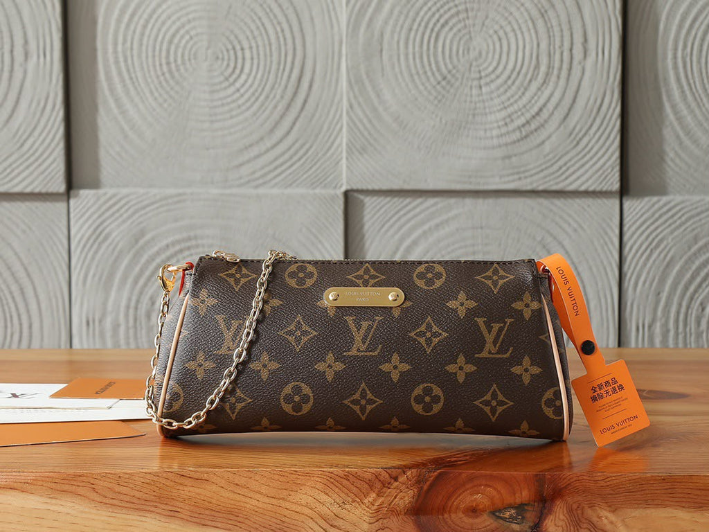 Louis Vuitton Eva Clutch Monogram