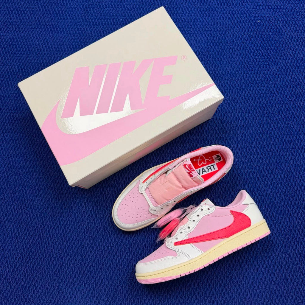 Air Jordan 1 Low x Travis Scott Tropical Pink