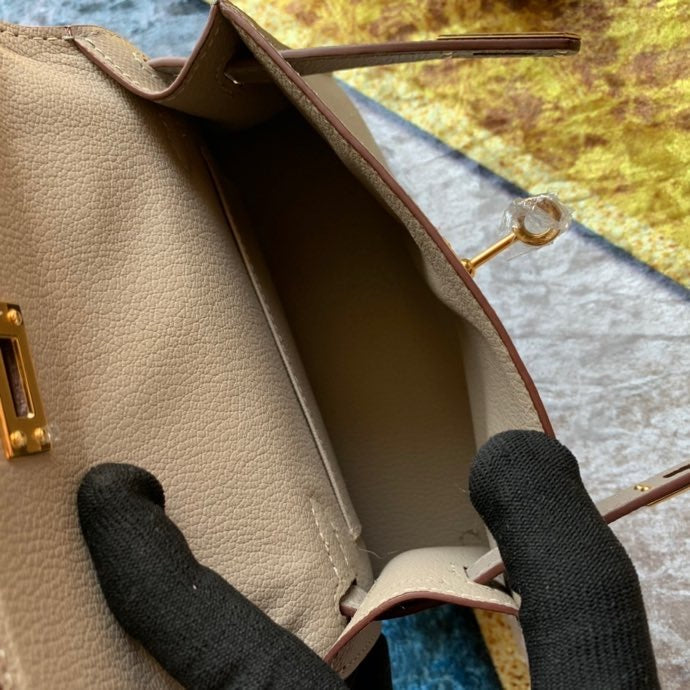 Bolsa Kelly Sellier Mini II  Etoupe (tamanho 20) .