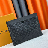 Clutch Louis Vuitton Monogram Black