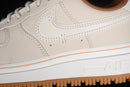 Nike Air Force 1 Low Luxe Pearl White/Pecan/Gum DB4109-200 (Pronta entrega)