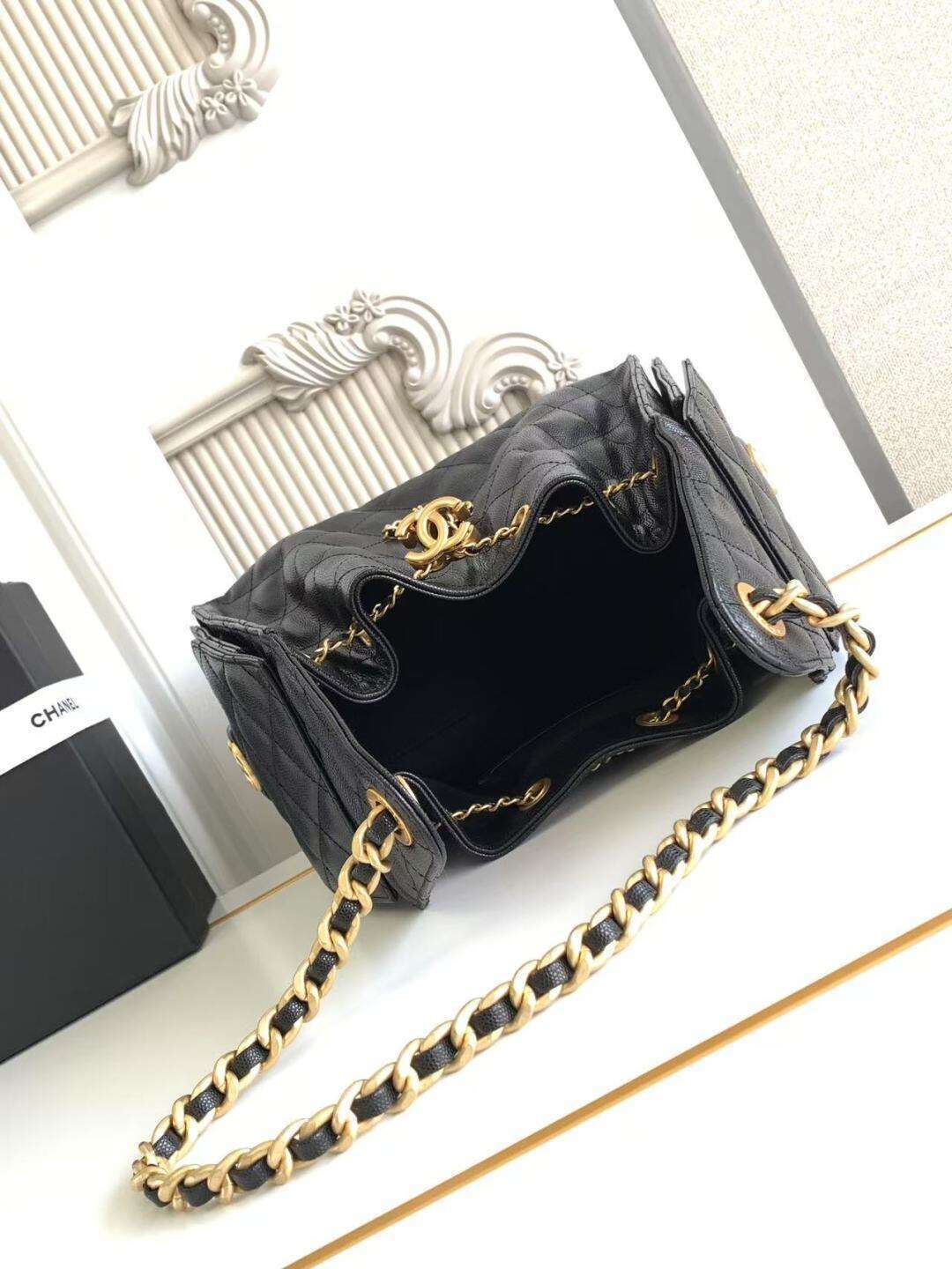 Bolsa Hobo  Chanel 25 Black