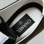 Chanel Calfskin & Embossed Suede Sneakers Marrom Claro