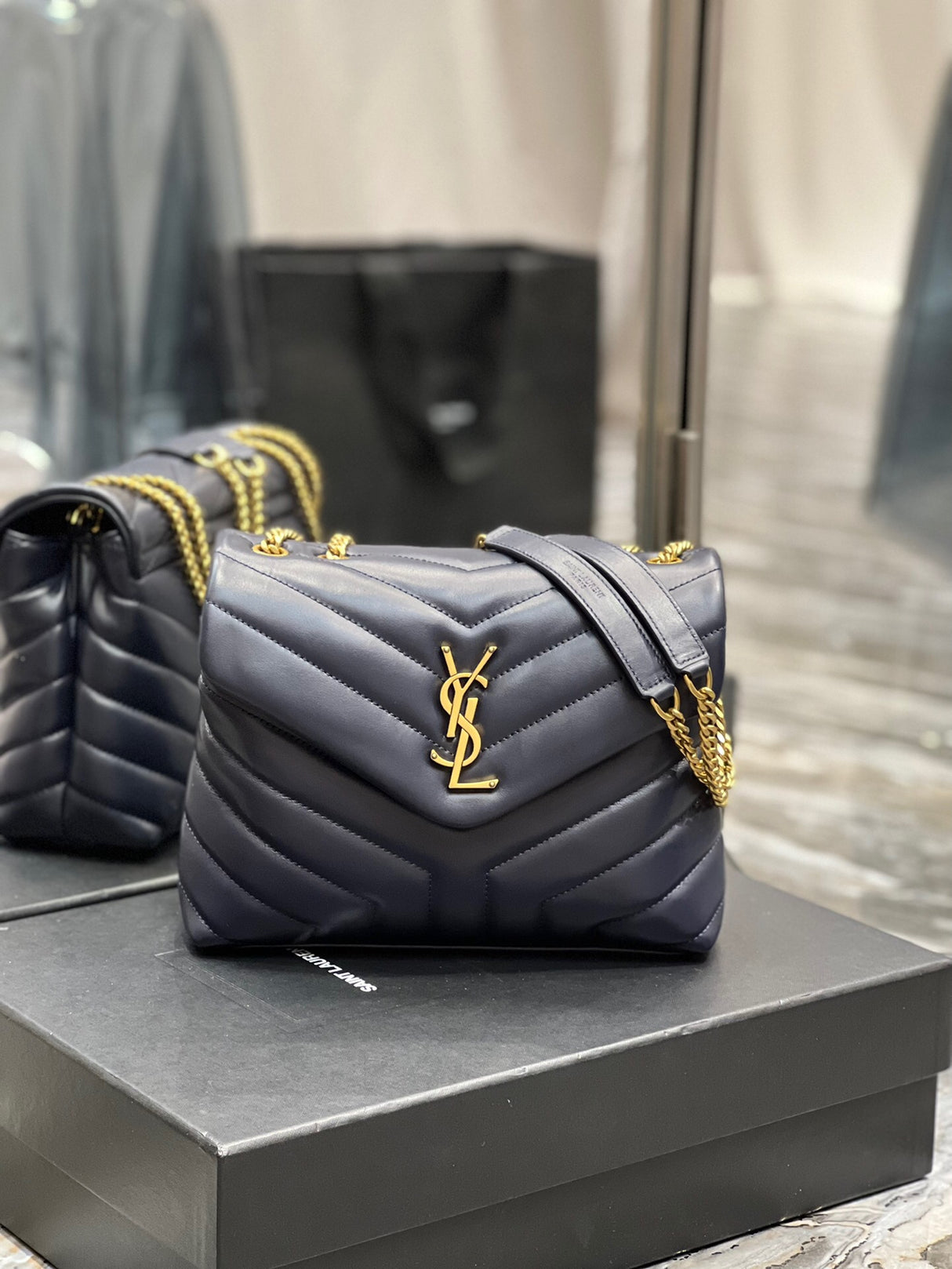 Yves Saint Laurent Loulou