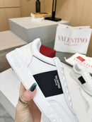 Valentino Garavani Upvillage