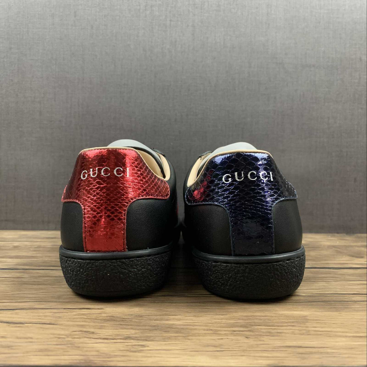 Gucci Ace Bee Black (Pronta entrega)