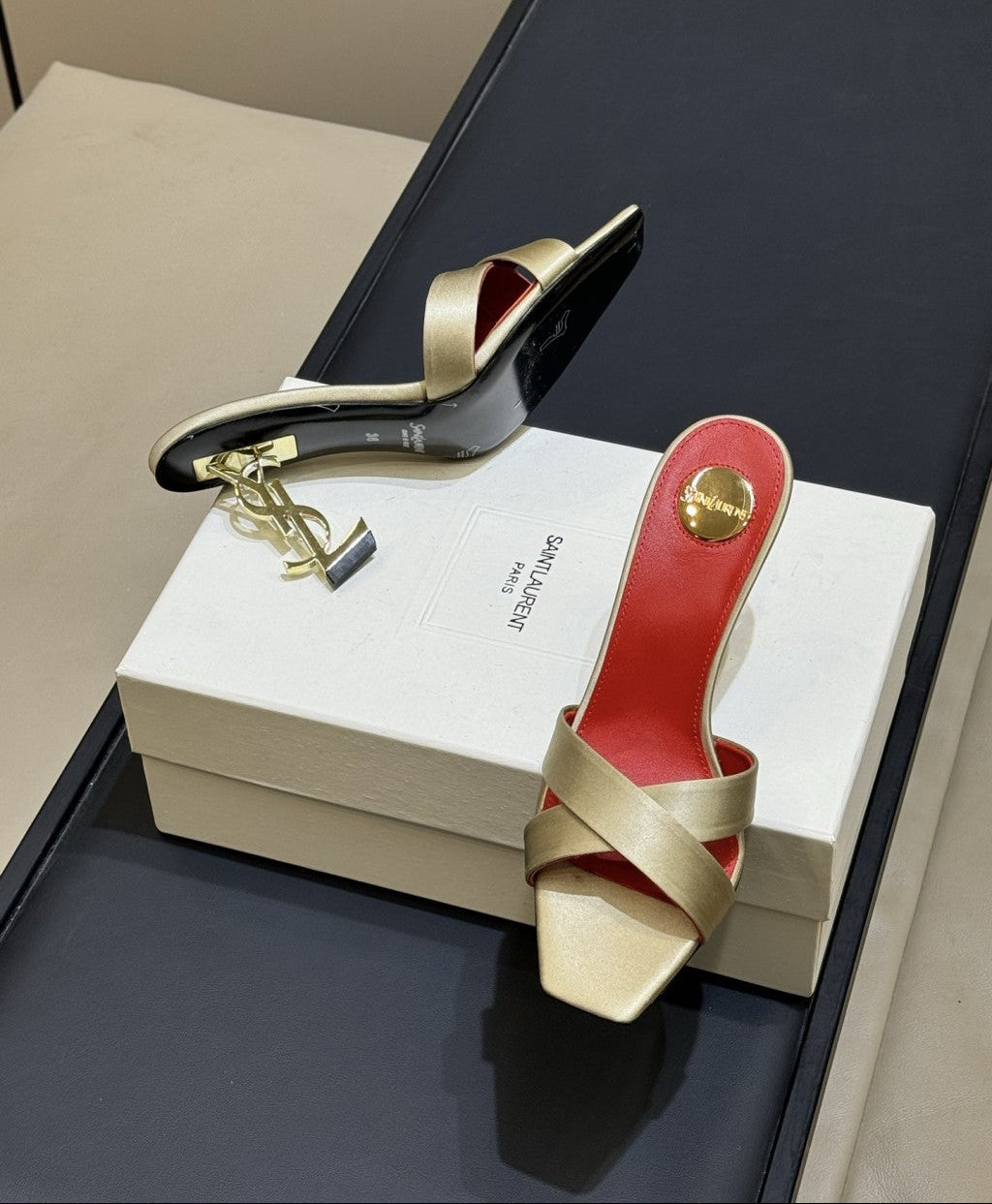 Saint Laurent  Mules Opyum Em Crepe De Cetim Rosa Envelhecido