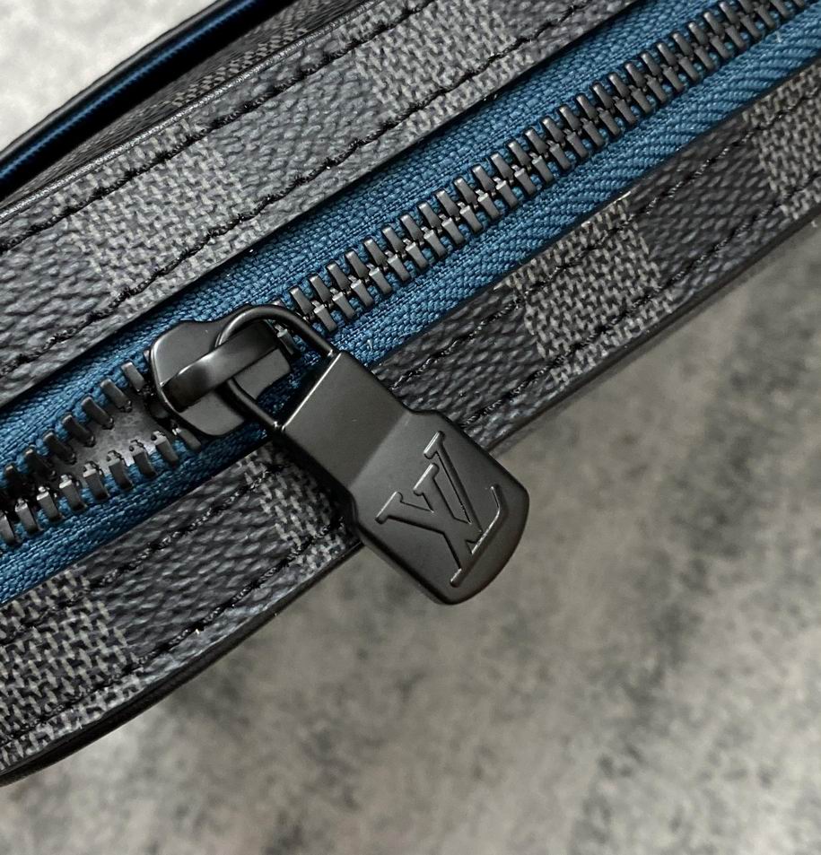 Louis Vuitton Alpha Messenger Shoulder Bag N40188