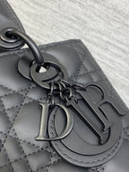 Dior Lady Dior Bag  Preto .