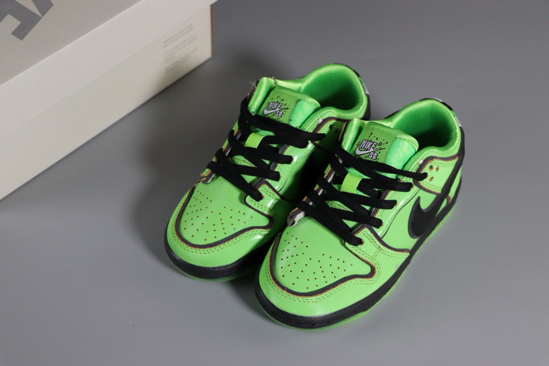 Nike SB Dunk Low The Powerpuff Girls Buttercup  Infantil