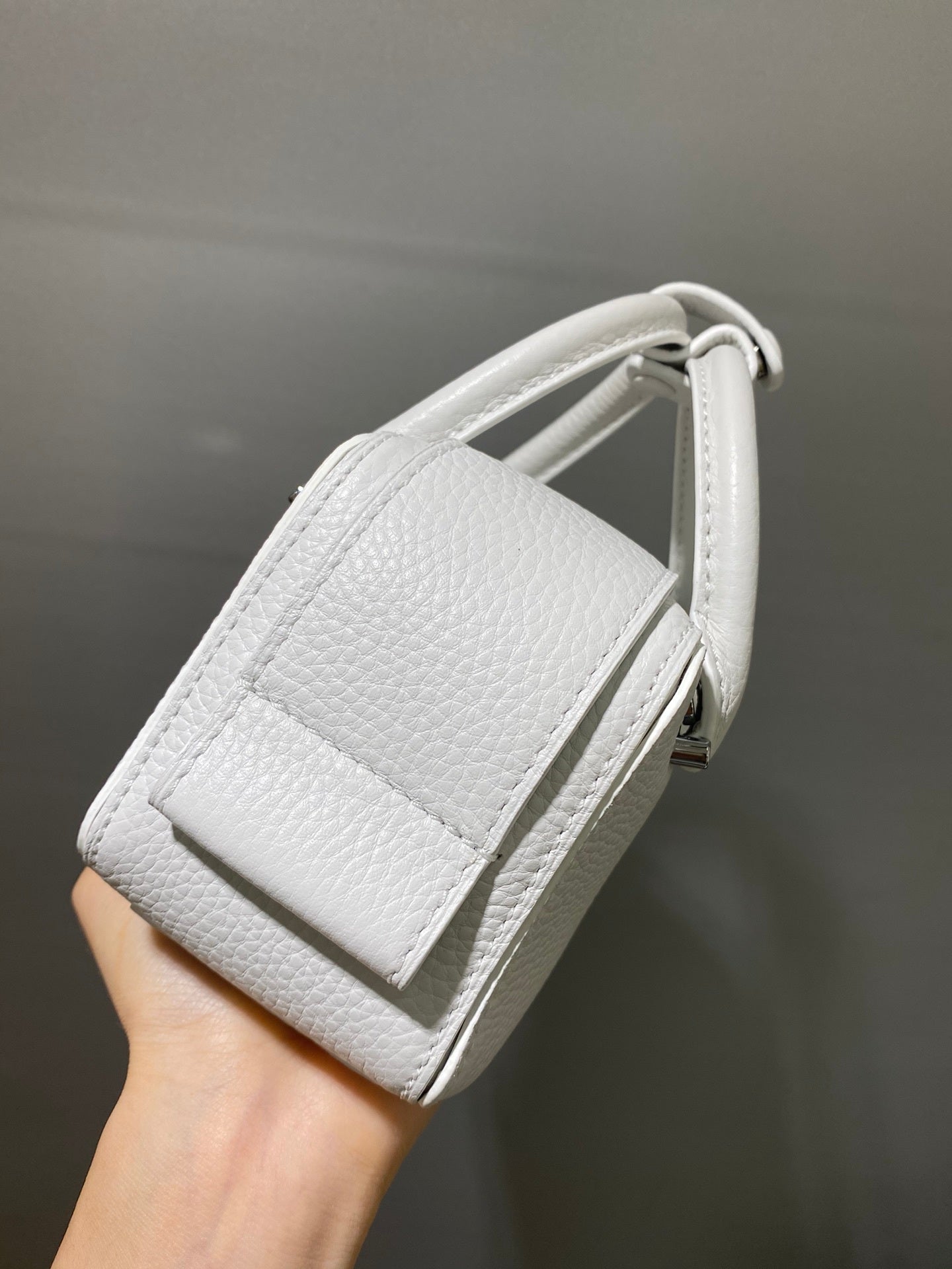 Delvaux Cool Box Nano White