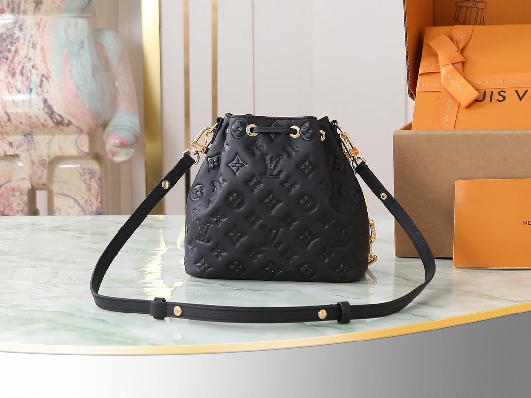 Louis Vuitton Bag  Bucket Coussin
