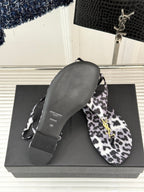 Saint Laurent Sandalia cassandra  ounce