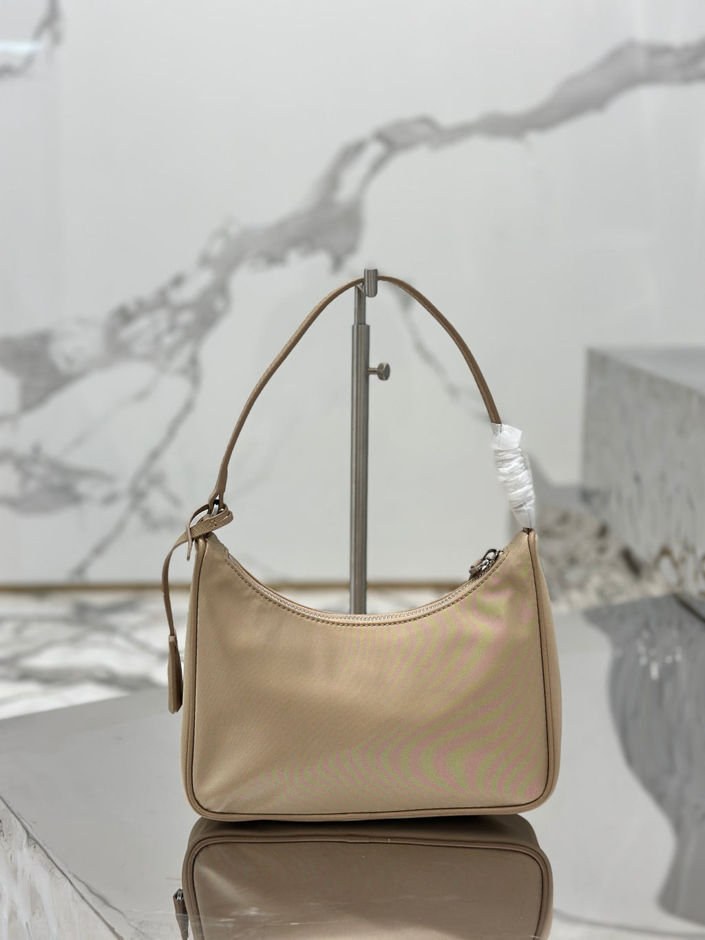 Bolsa Prada mini Re-Edition 2000