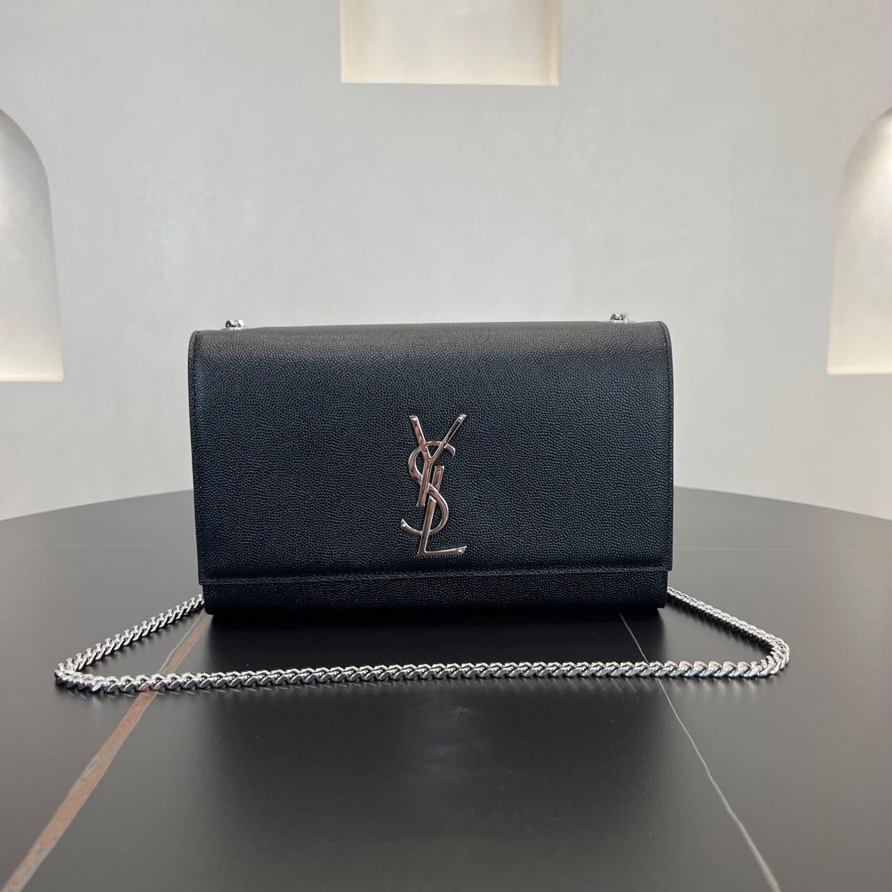 Saint Laurent Kate Chain Bag Black Ferragens Prata