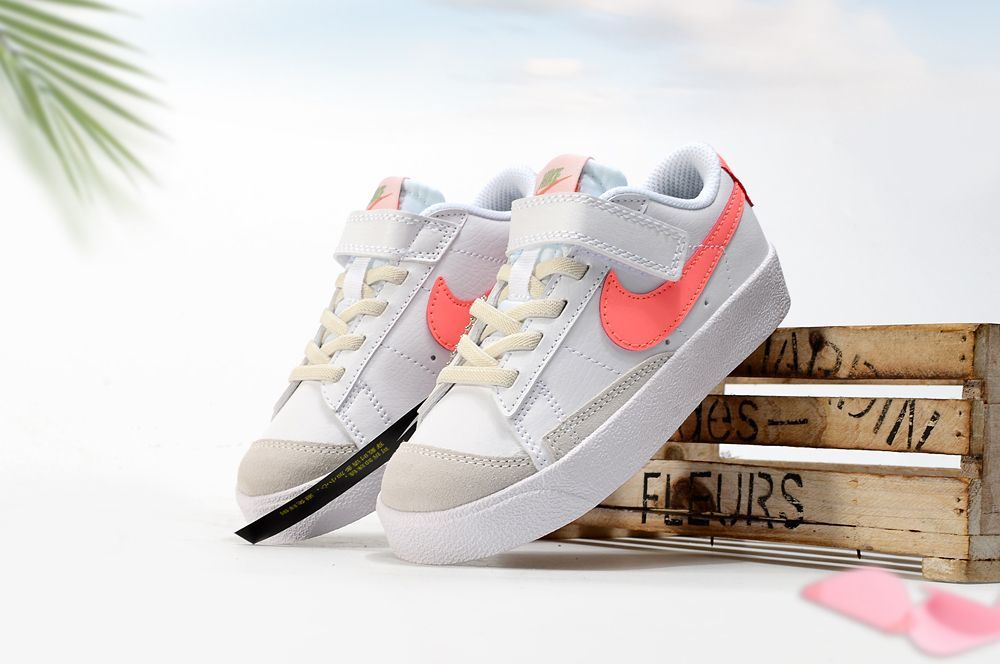 Nike Blazer Low '77 PS White Echo Pink Magic Ember Infantil