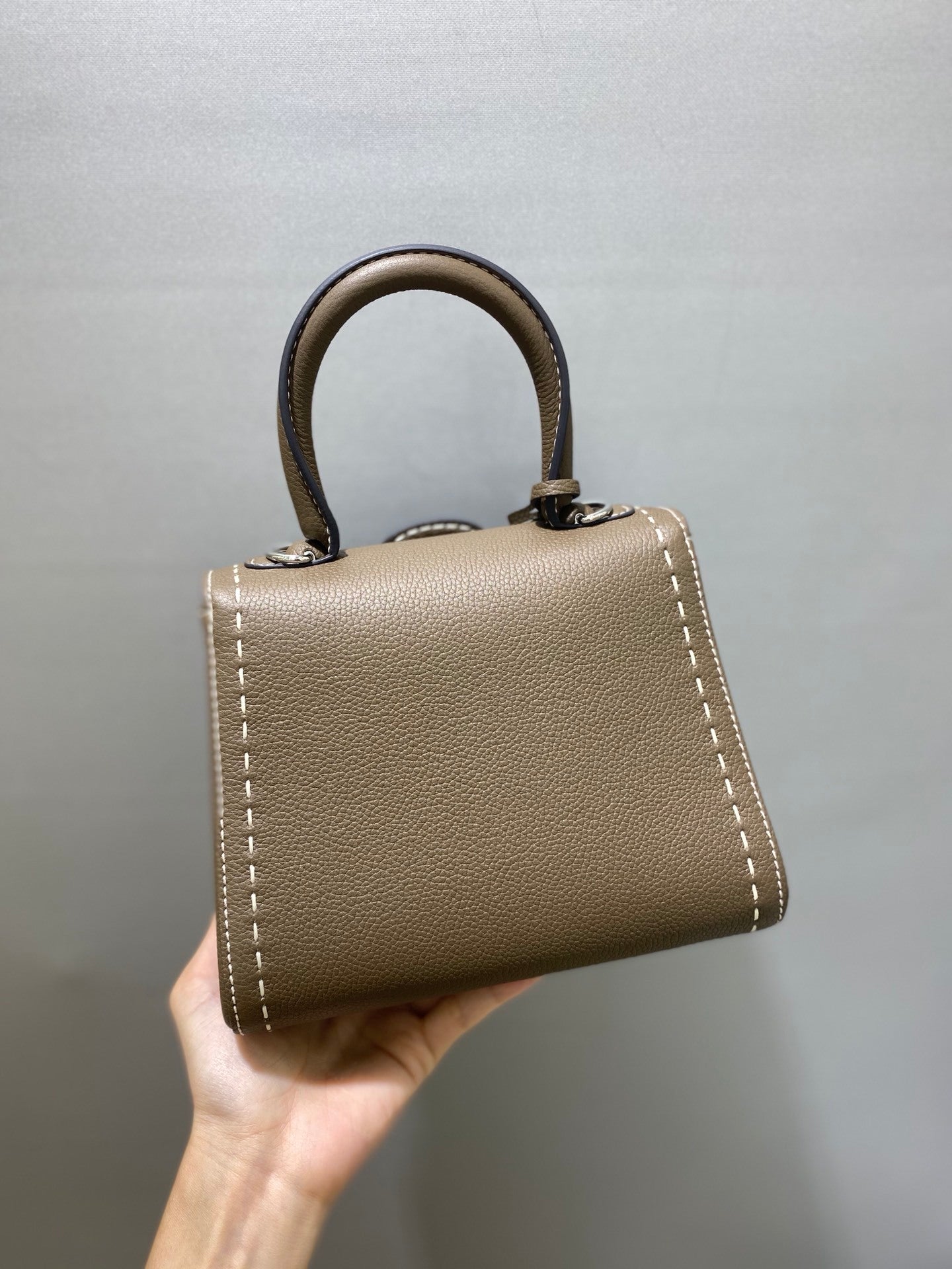 Delvaux Brillant Mini Leather Bag Taupe Ferragens Prata