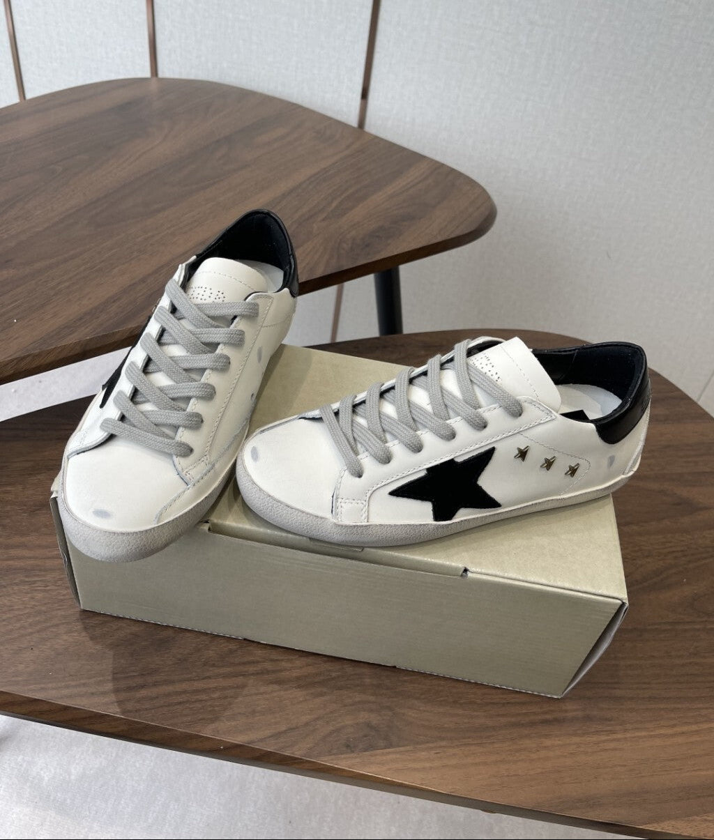 GOLDEN GOOSE GGDB SNEAKERS