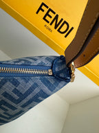 Fendi Fendigraphy Small Azul