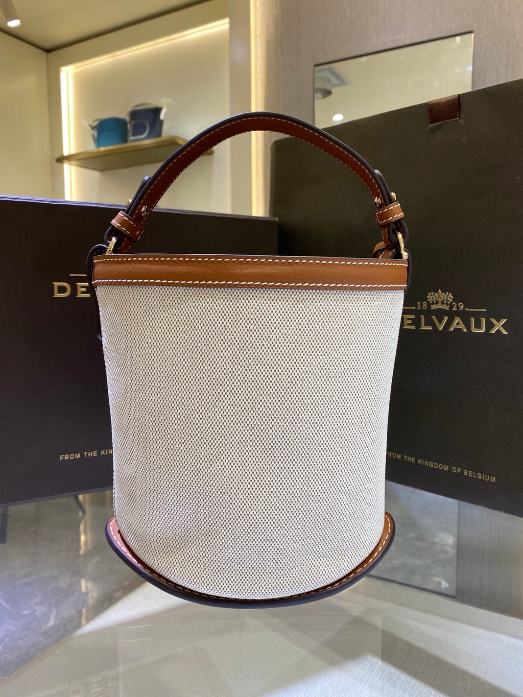 Delvaux Pin Mini Bucket Canvas Caramelo