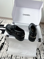 Derby Chanel 25 Edition black