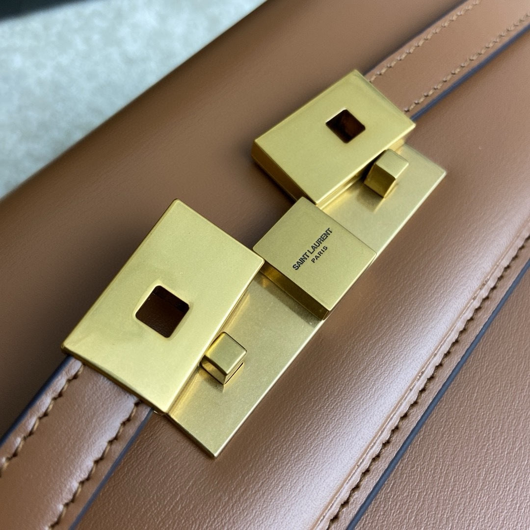 Saint Laurent Manhattan Small Shoulder Bag Brown Ferragens Douradas
