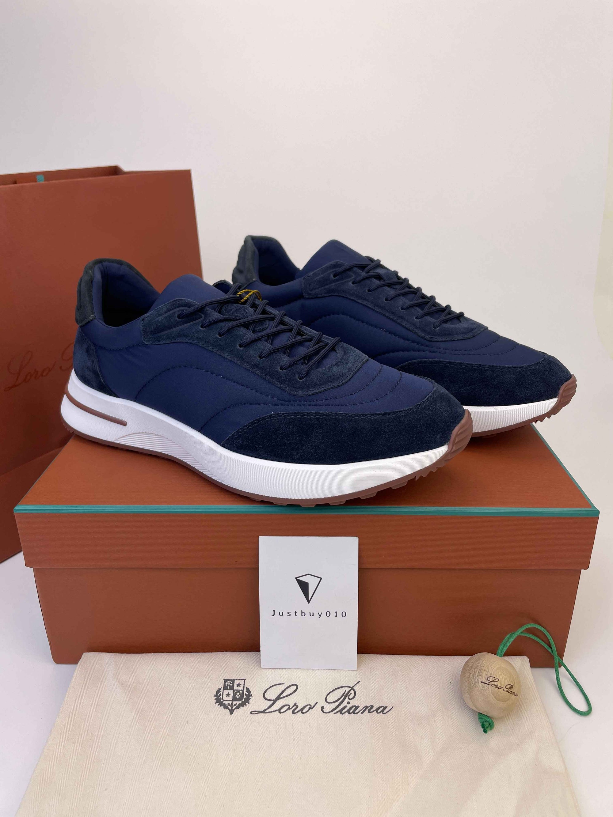 Loro Piana Weekend Walk Evo Tech Navy.