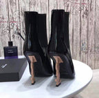 bota de cano curto Saint Laurent pink