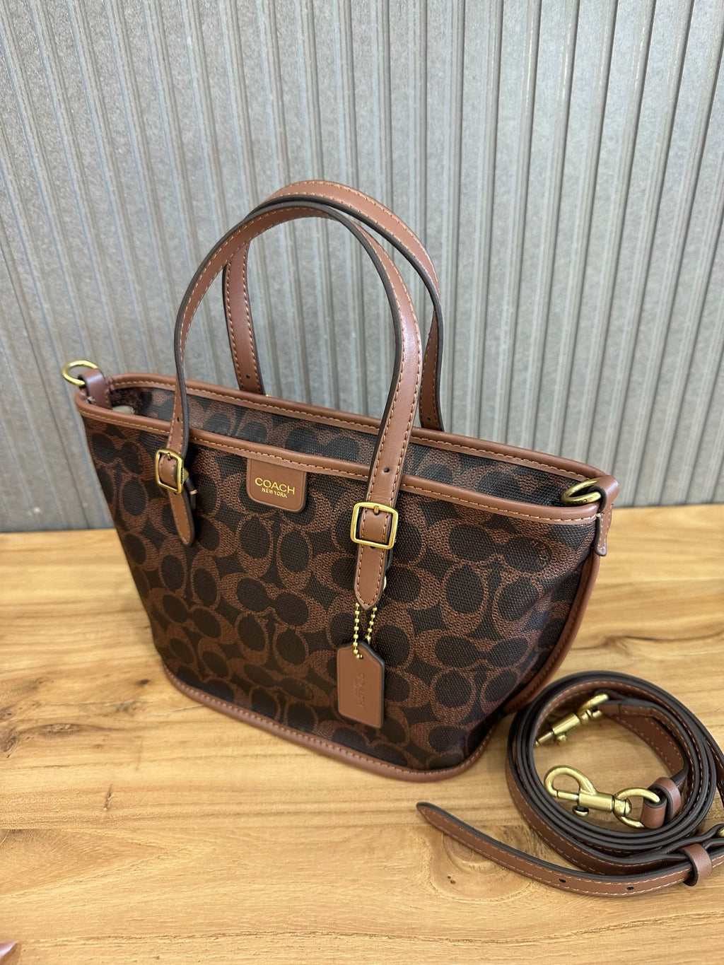 Coach Taxi Tote 21 Signature Brown Ferragens Douradas
