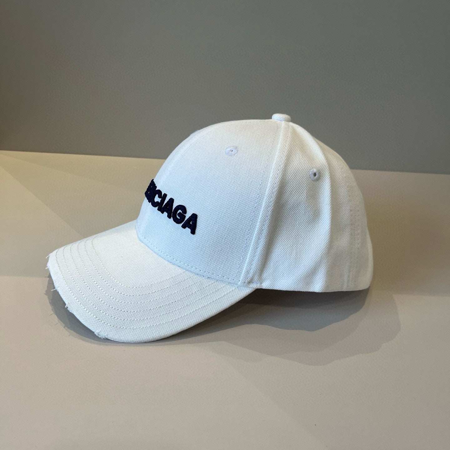 Boné Balenciaga white