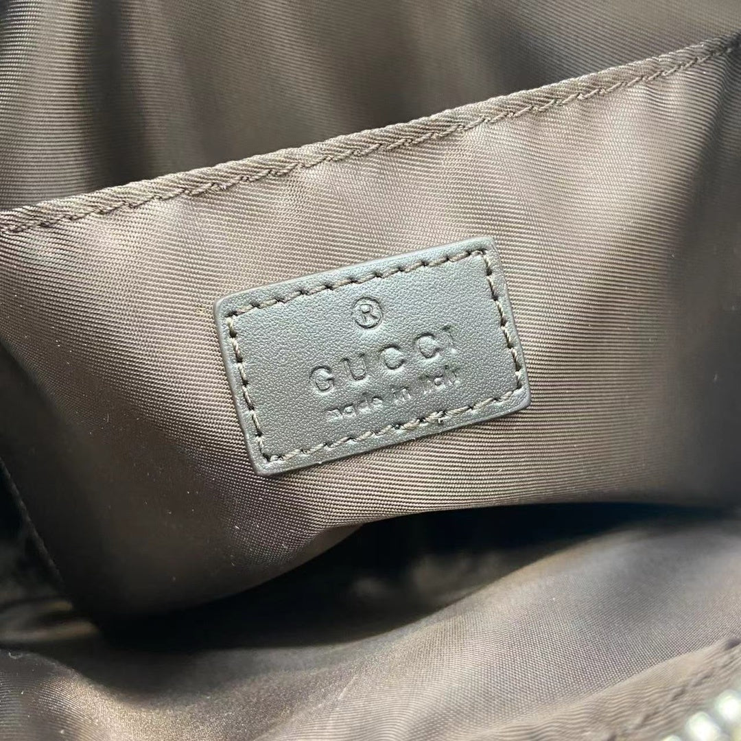 Gucci GG Supreme Small Camera Bag Beje