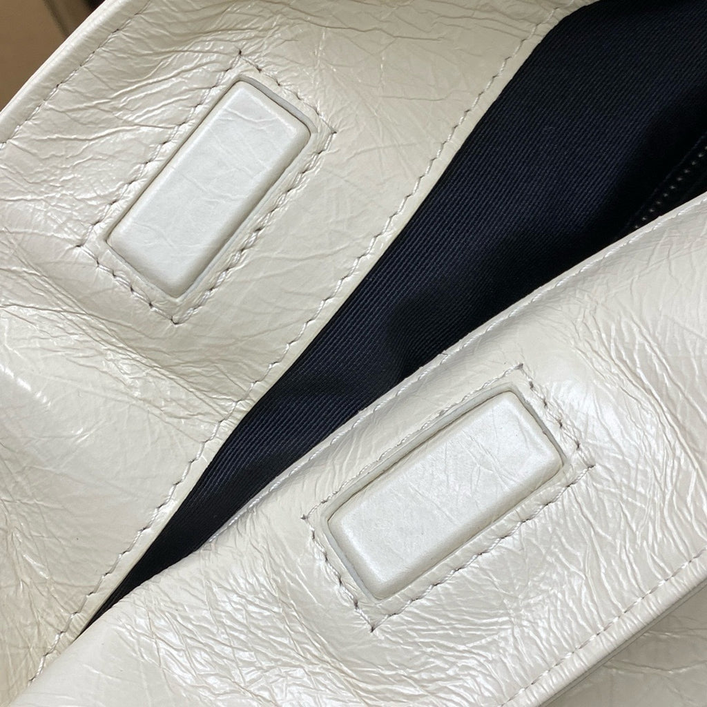 Saint Laurent Niki Shopping Bag Creme