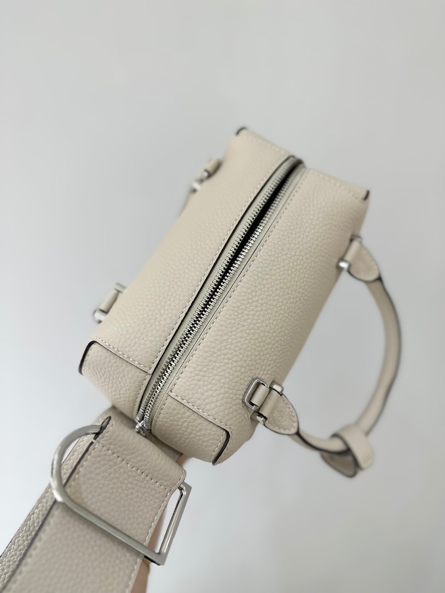 Delvaux Cool Box Mini Bohème Off-White