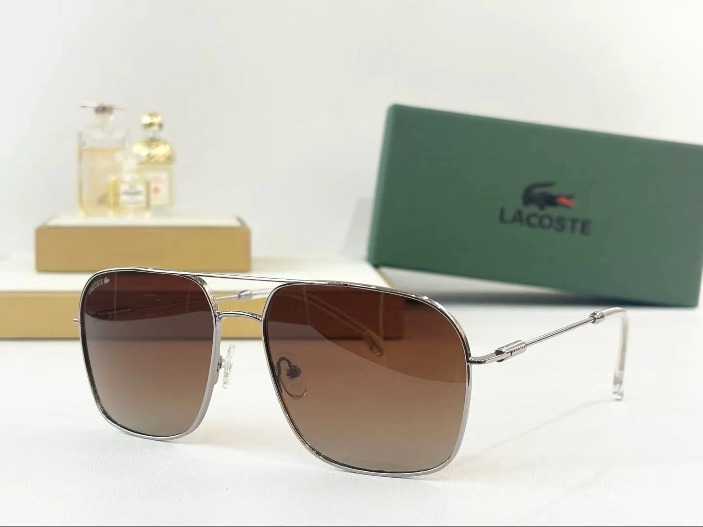 LACOSTE - Óculos De Sol (Pronta entrega)
