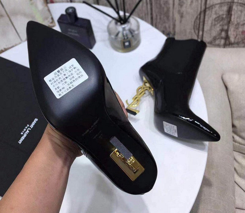 bota de cano curto Saint Laurent gold