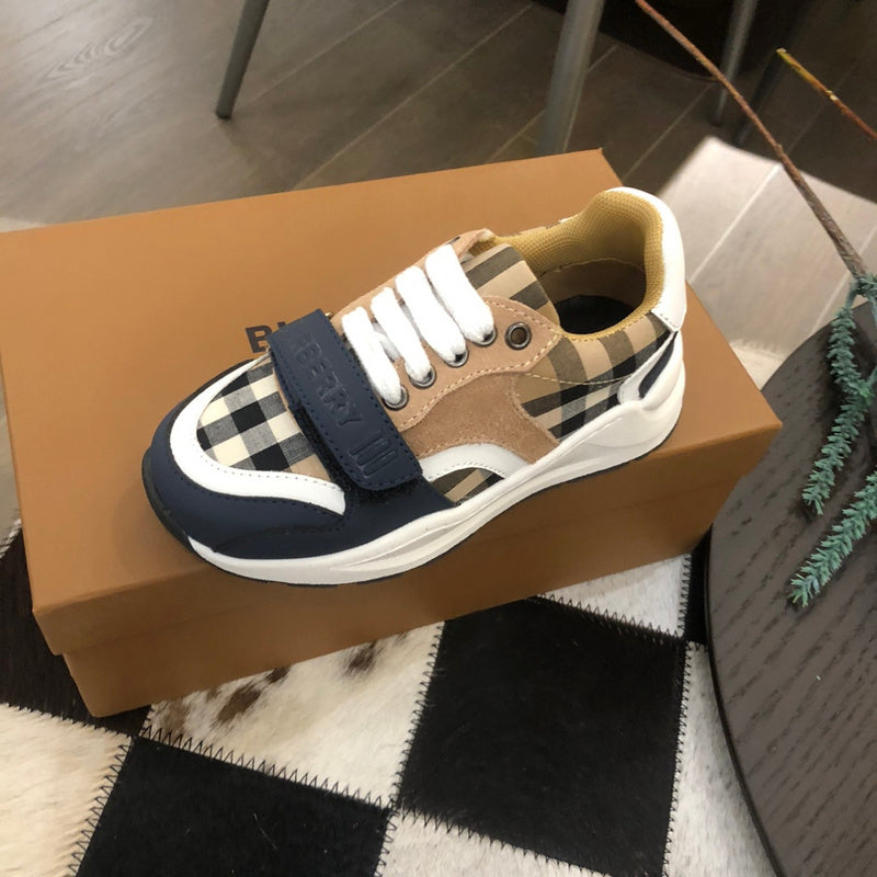 Burberry Vintage Infantil