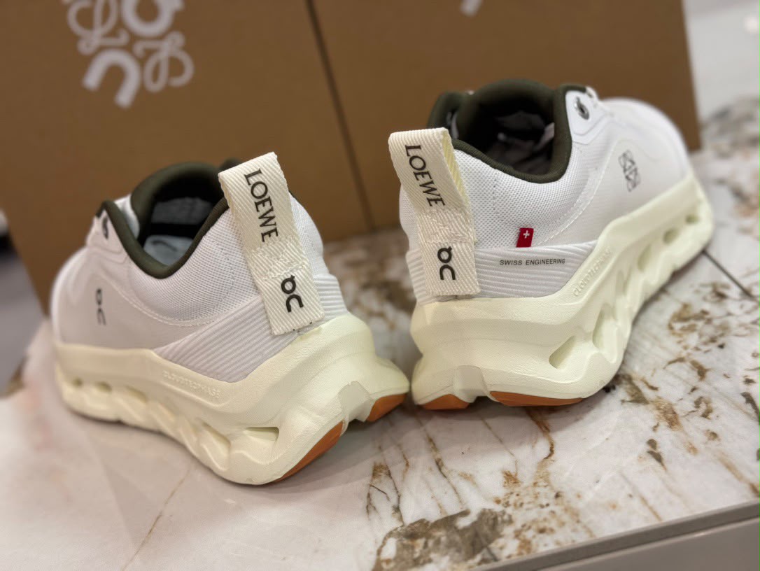 On Cloudtilt 2.0 x Loewe White Khaki
