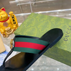GUCCI Red & Green Kika Thong Sandals ( FEMININO) ( Pronta entrega)