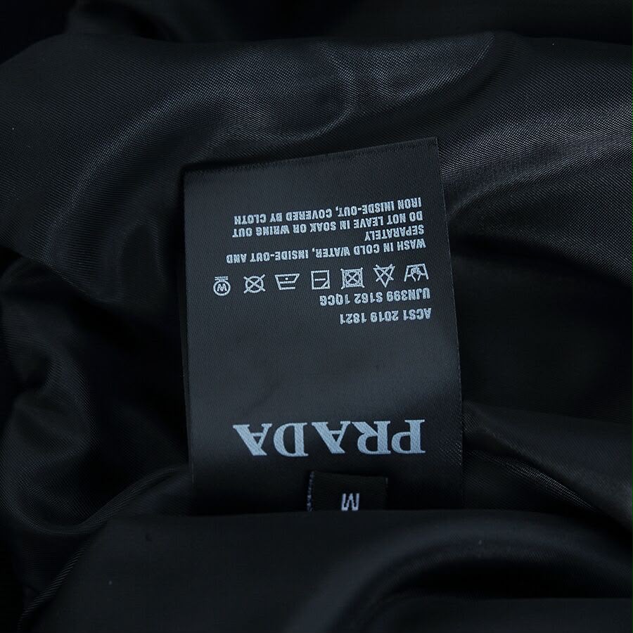 Light Technical Fabric Windbreaker