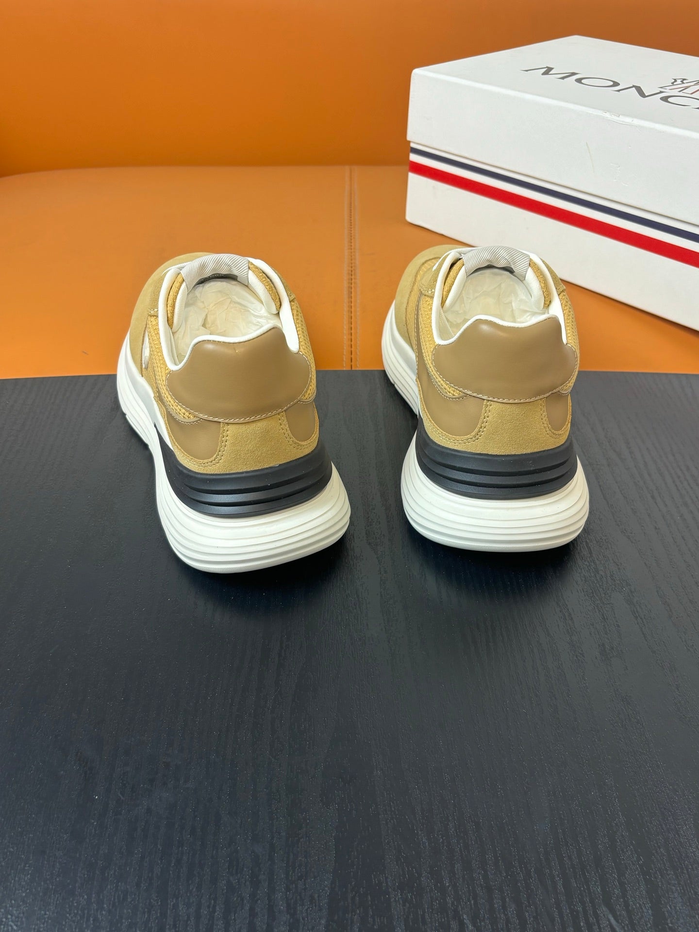 Moncler Pacey 2 Areia / Off-White
