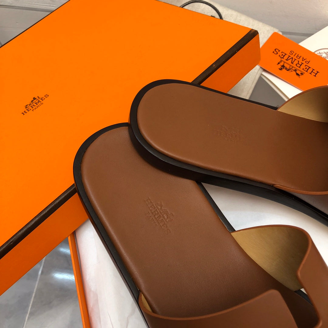 Hermes Izmir Sandal Gold Smooth Calfskin Leather ( Pronta entrega )