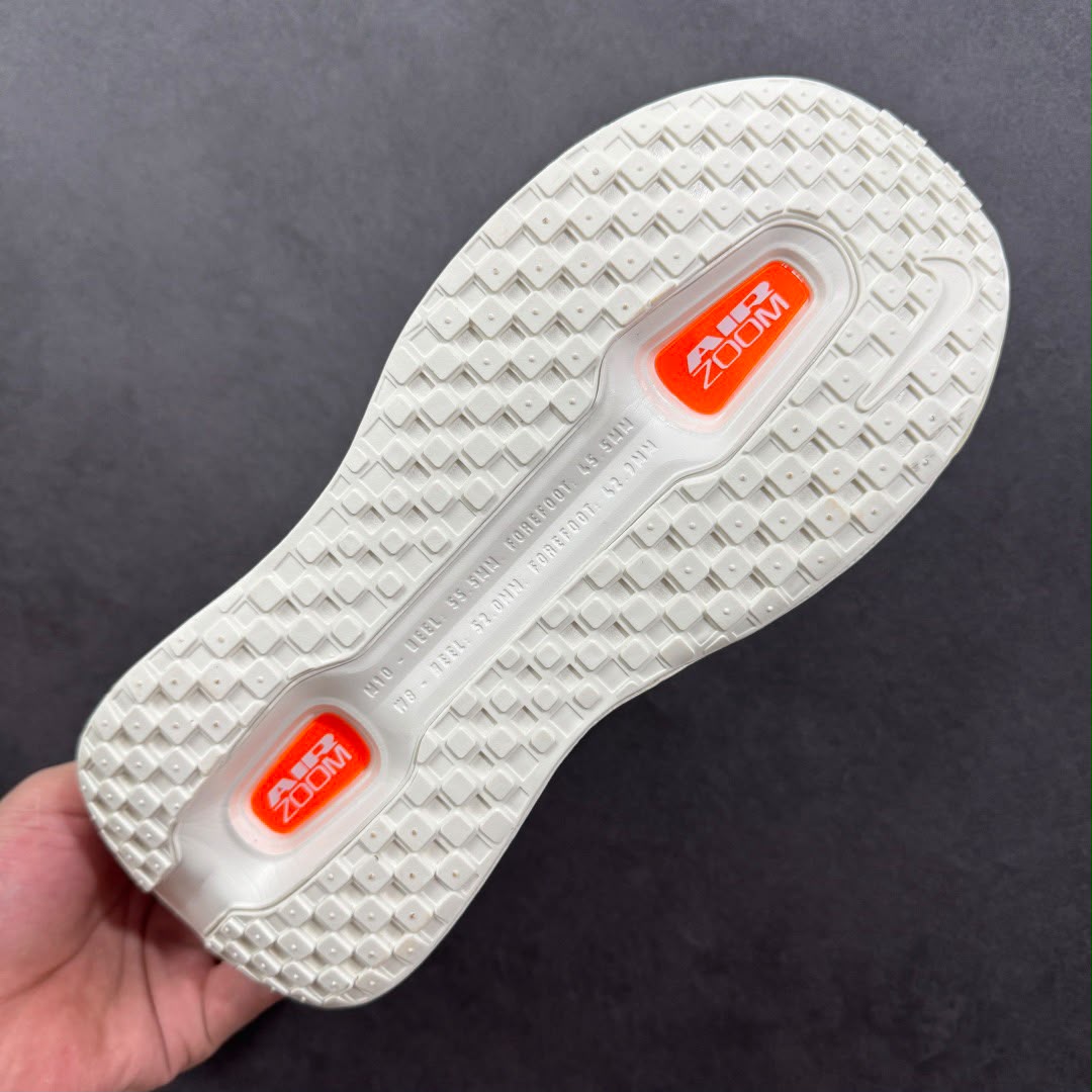 Nike Vomero Premium Off-White Orange