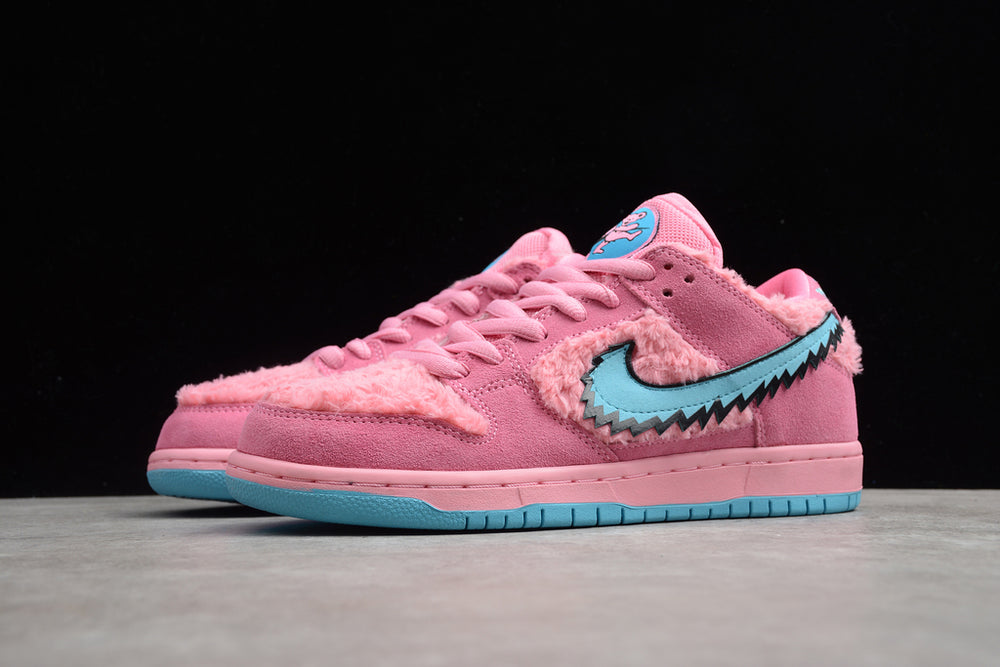 29a732e0nike-sb-dunk-low-