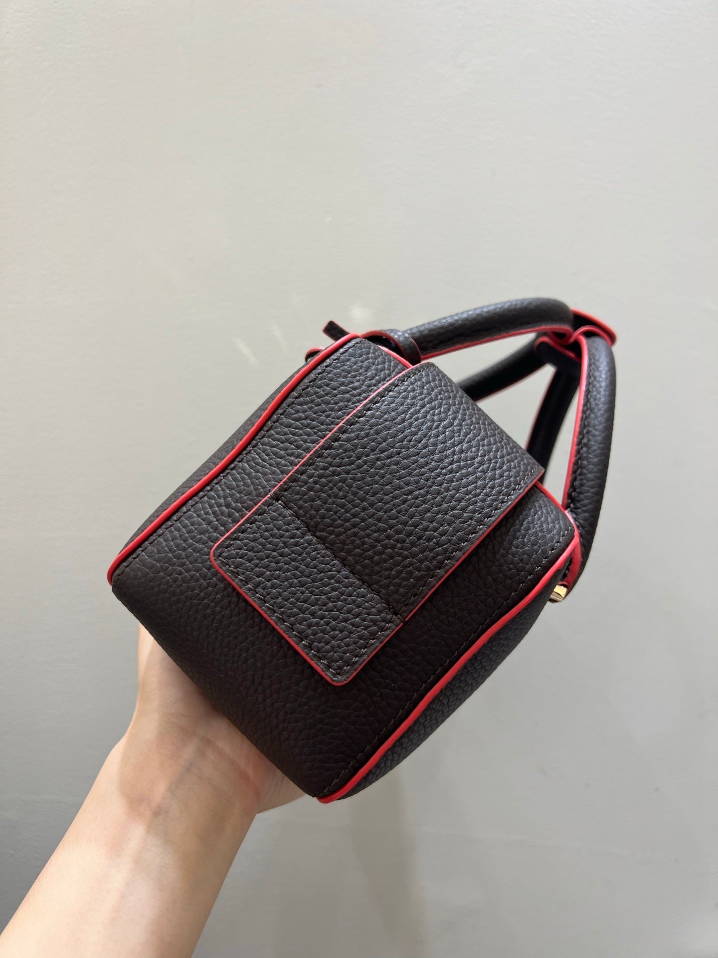 Delvaux Cool Box Mini Bohème Black / Red